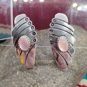 Vtg Navajo Signed KF 925 Sterling Silver Pink Mother of Pearl Clip-on Earrings